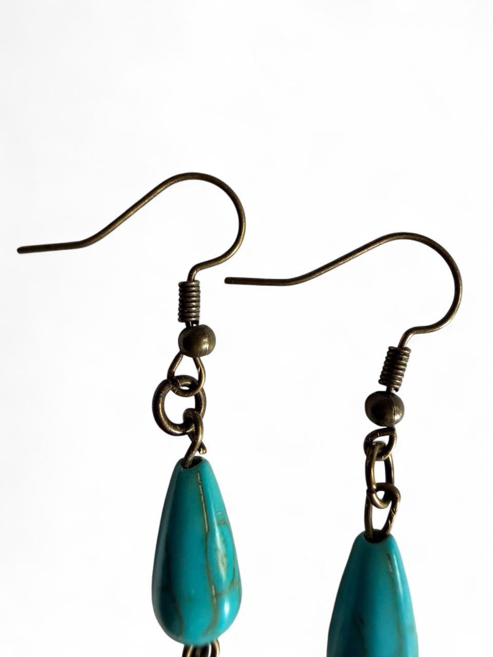 Earthy Turquoise Teardrop Leaf Dangle Earrings – Boho Western Style