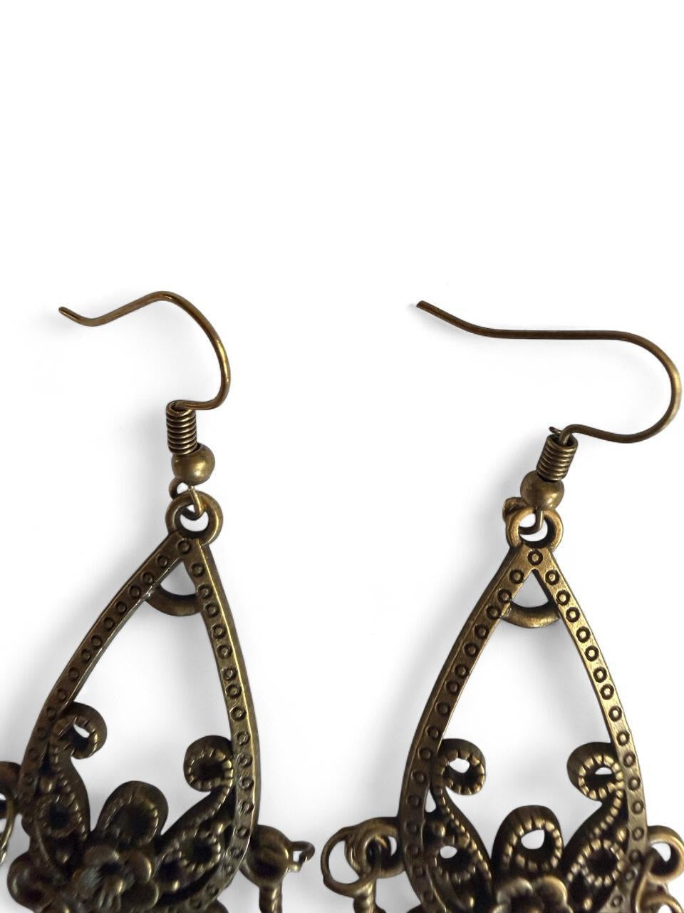 Harvest Souls – Bronze Teardrop Feather Cascade Earrings