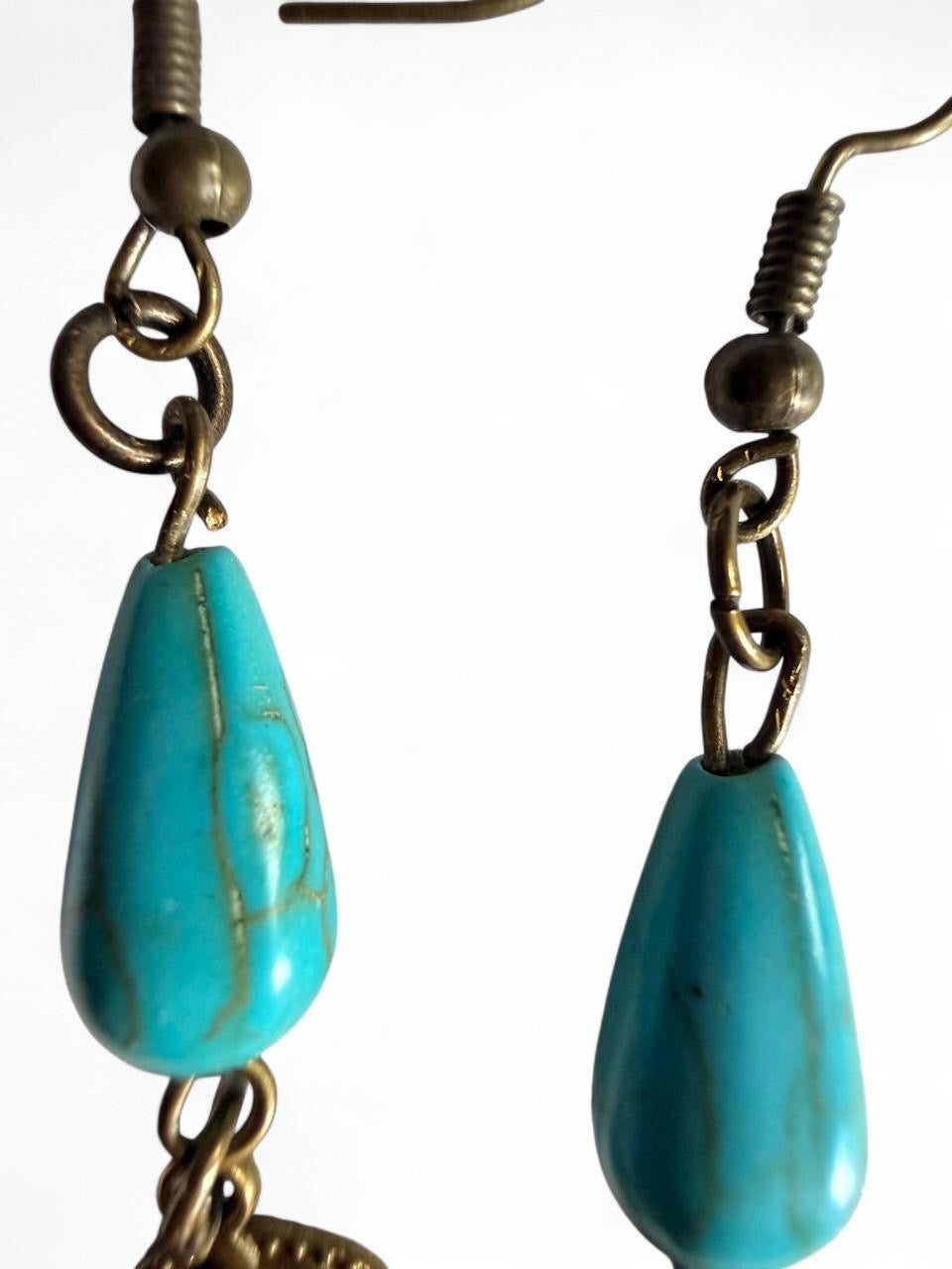 Earthy Turquoise Teardrop Leaf Dangle Earrings – Boho Western Style